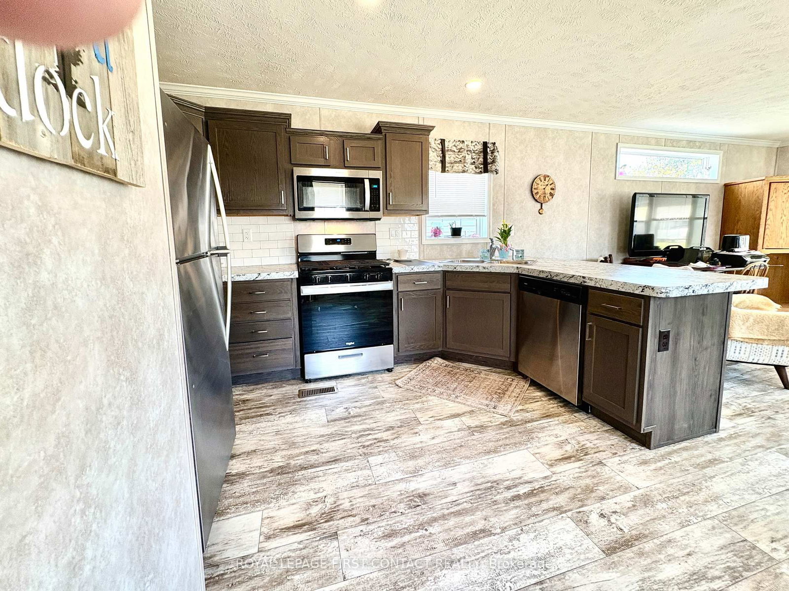 Mobile/Trailer for sale at 40 SHAMROCK Crescent, Essa, Ontario, L3W 0A5 - Rural Essa - MLS: N13141010