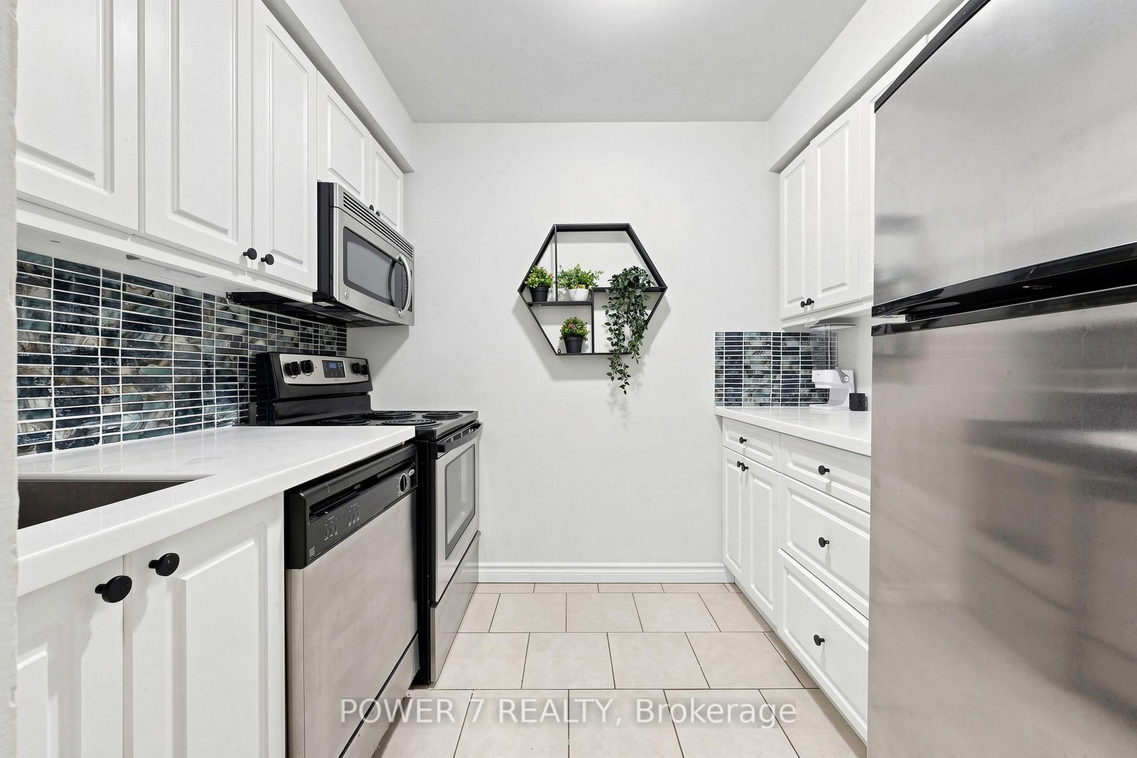311 Milestone Crescent • #146 • Aurora, ON photo 17