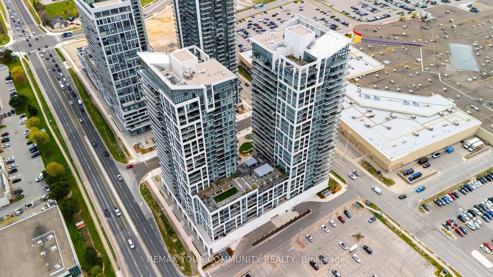 9000 Jane Street, Unit 429 - Photo 49