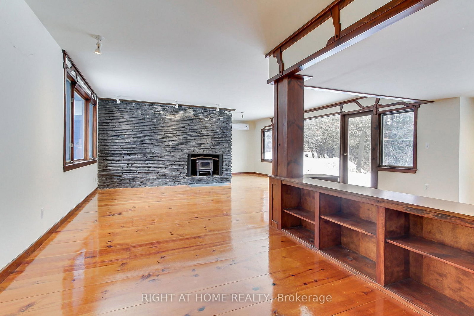 115 Valley Road • Vaughan, ON photo 11