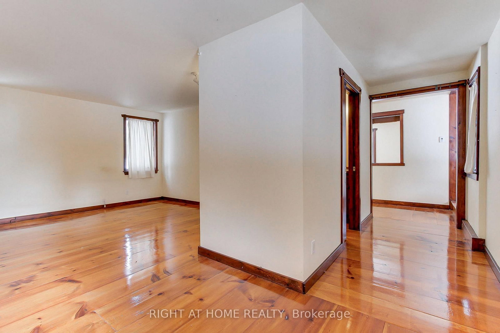 115 Valley Road • Vaughan, ON photo 32