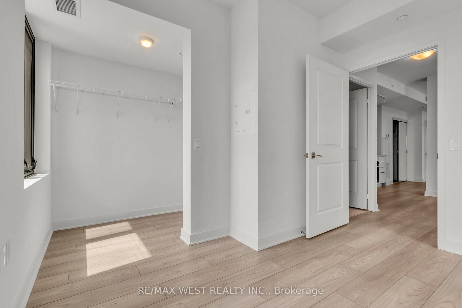 2920 Hwy 7 Road, Unit 907 - Photo 20