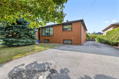 2-bed Detached House · 221 Elgin Mills Rd
