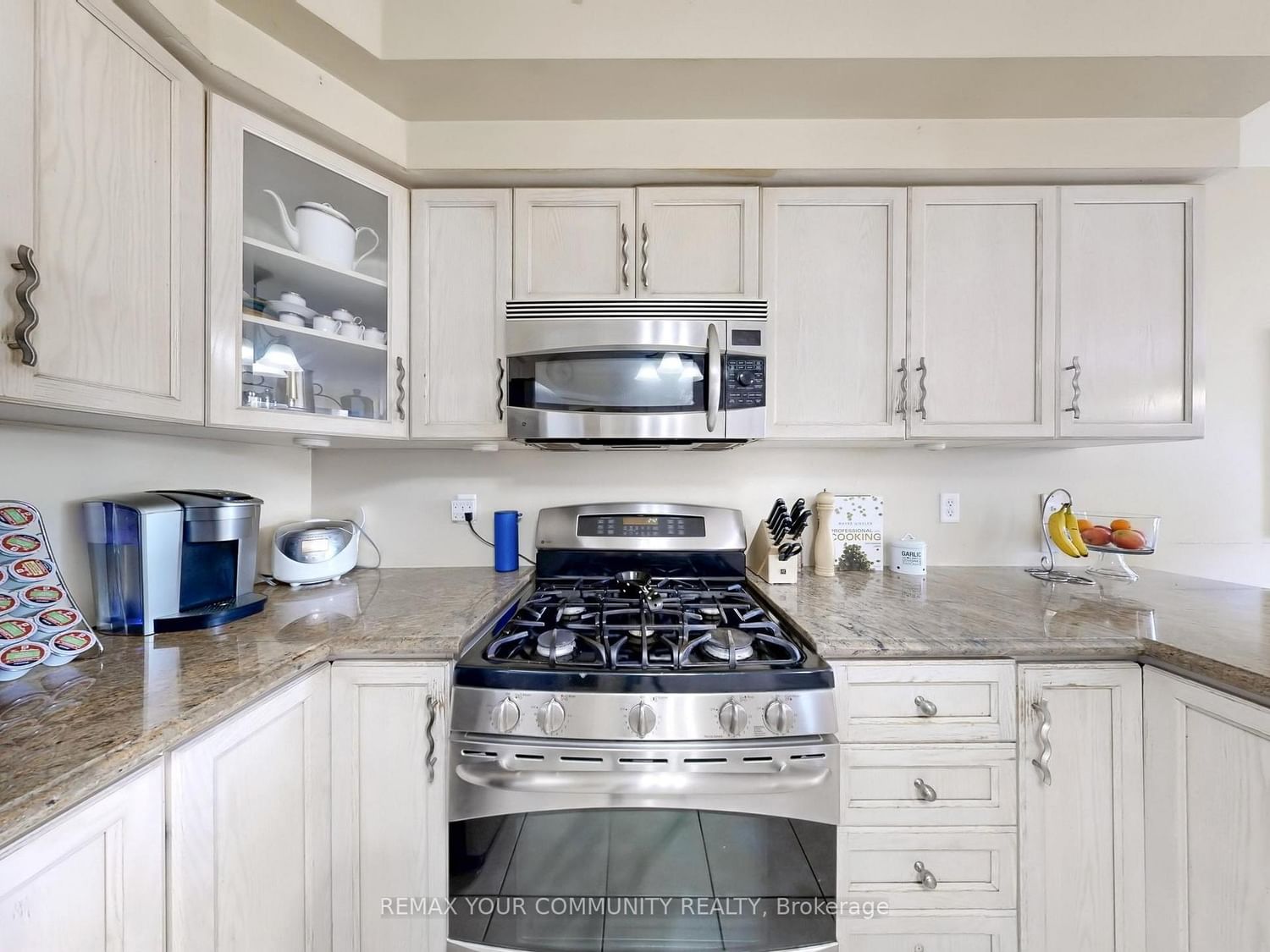 24 Cachet Hill Crescent • Vaughan, ON photo 16