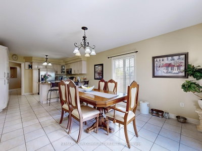 24 Cachet Hill Crescent • Vaughan, ON photo 8