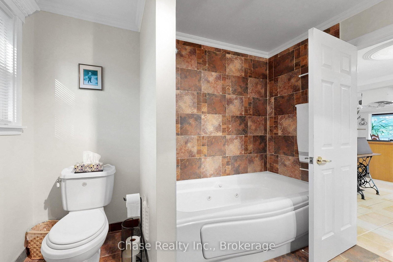 13645 Ninth Line • Whitchurch-Stouffville, ON photo 16