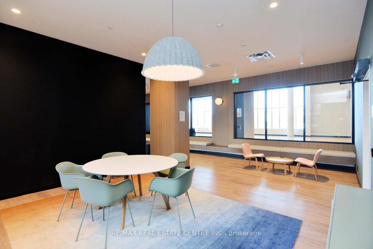 7950 Bathurst Street, Unit 416 - Photo 14