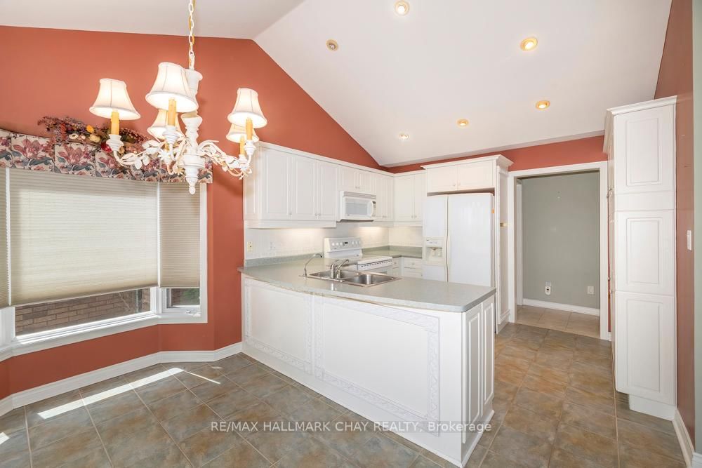 65 Sunset Boulevard • New Tecumseth, ON photo 11