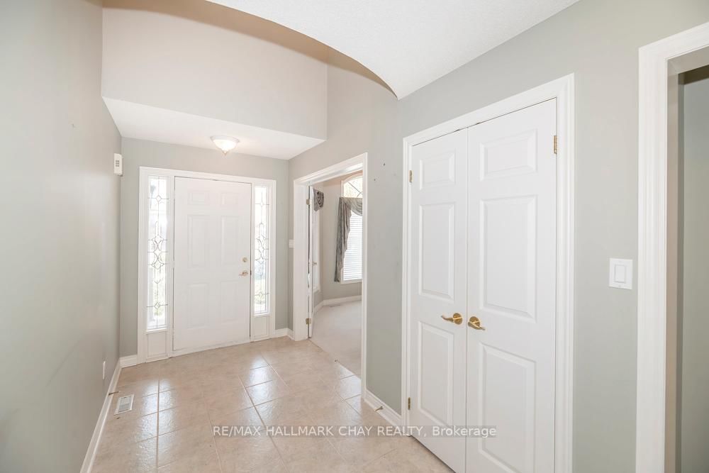 65 Sunset Boulevard • New Tecumseth, ON photo 3