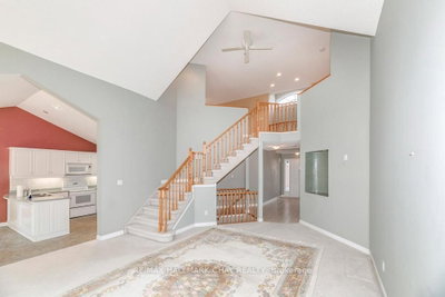 65 Sunset Boulevard • New Tecumseth, ON photo 9