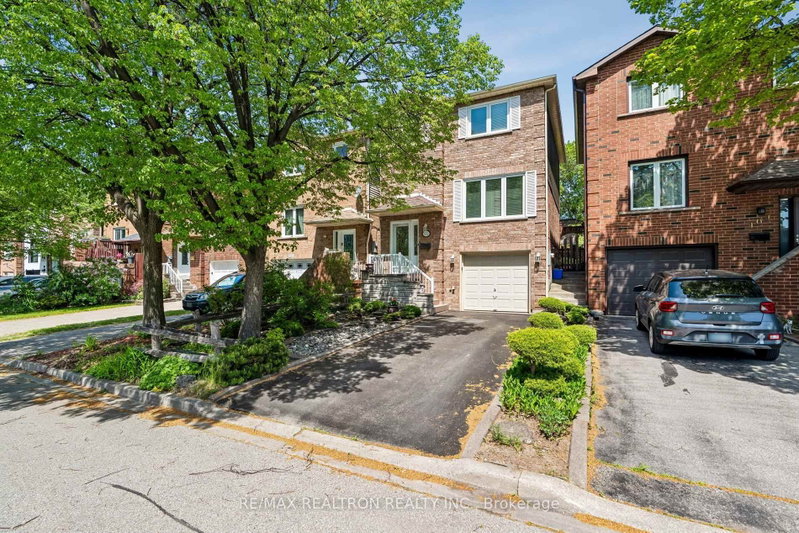 home for sale on 102 Swinton Crescent