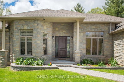26 Pelosi Way — photo 4