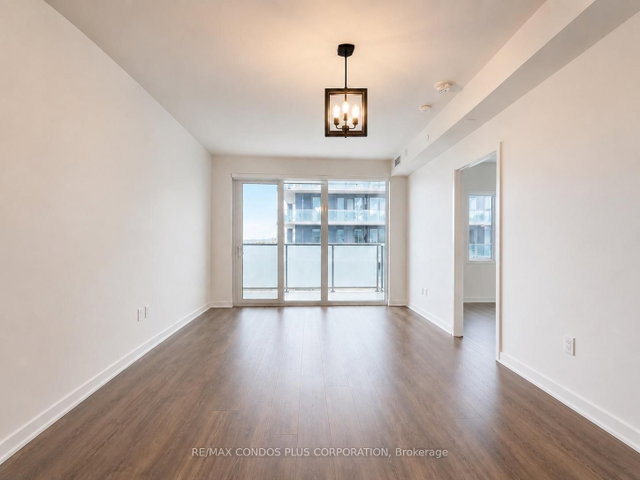 503 - 105 Oneida Crescent