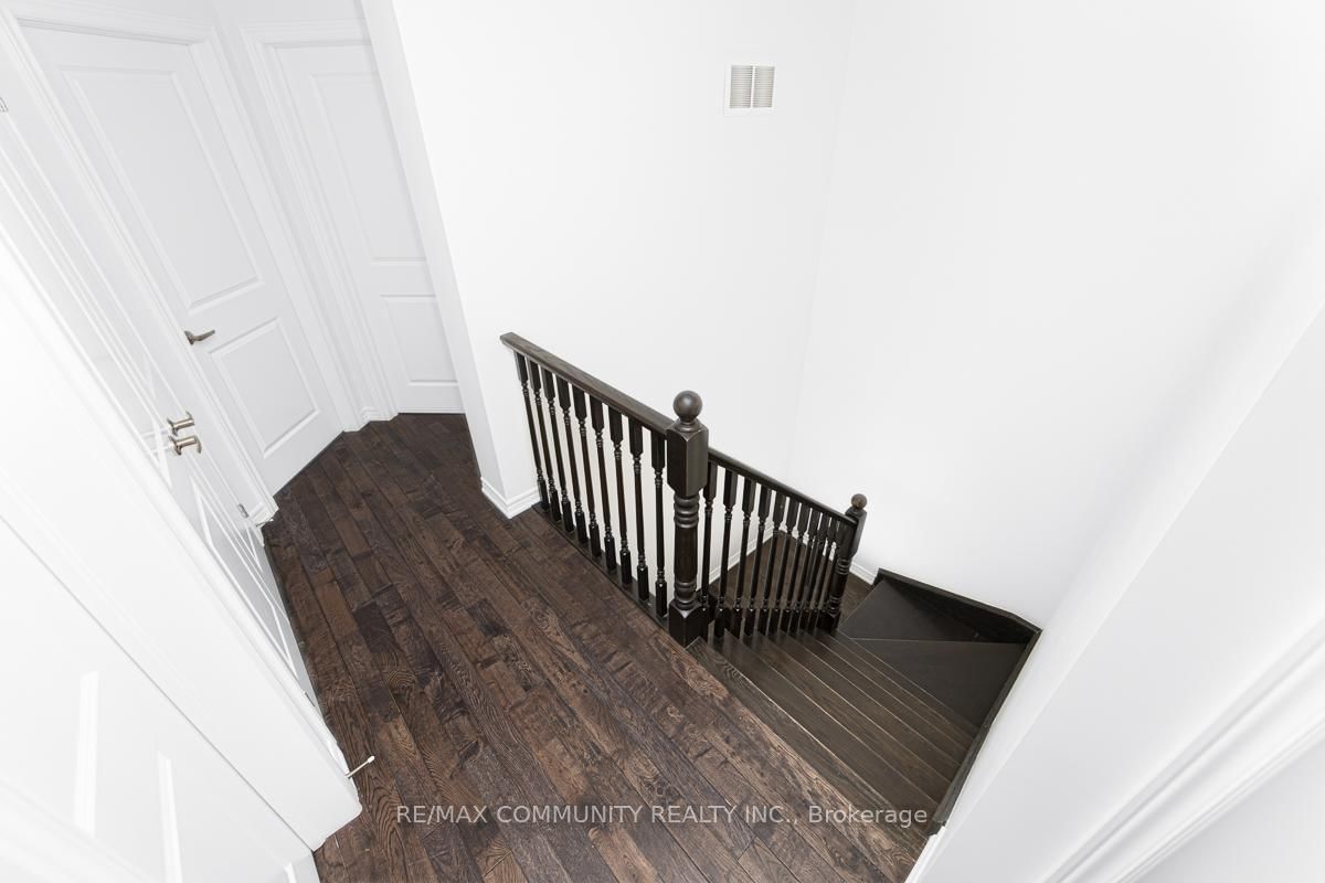 99 Cornwall Drive - Photo 14