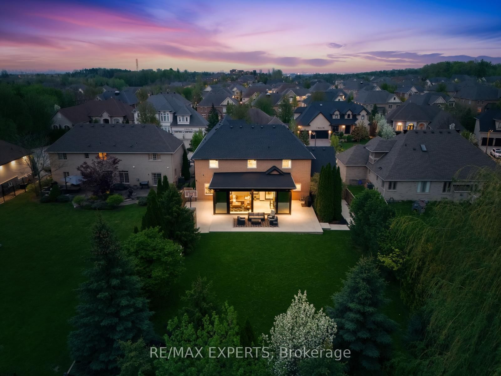 56 Mapledown Way - Photo 5