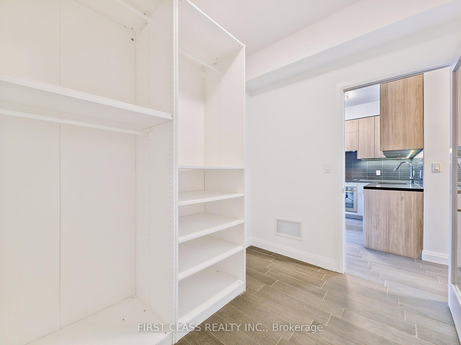 15 Water Walk Drive, Unit 731 - Photo 10