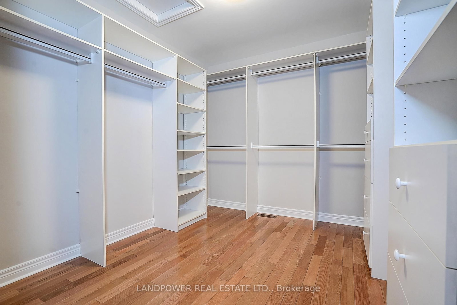 60 Valleyford Avenue • Richmond Hill, ON photo 22
