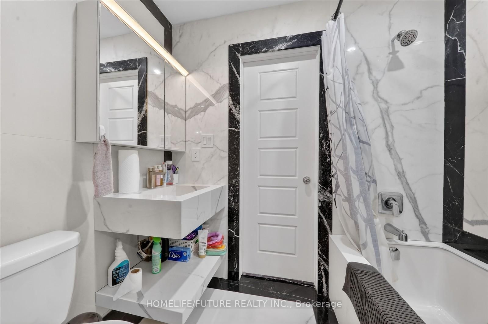 130 Tango Crescent • Newmarket, ON photo 30