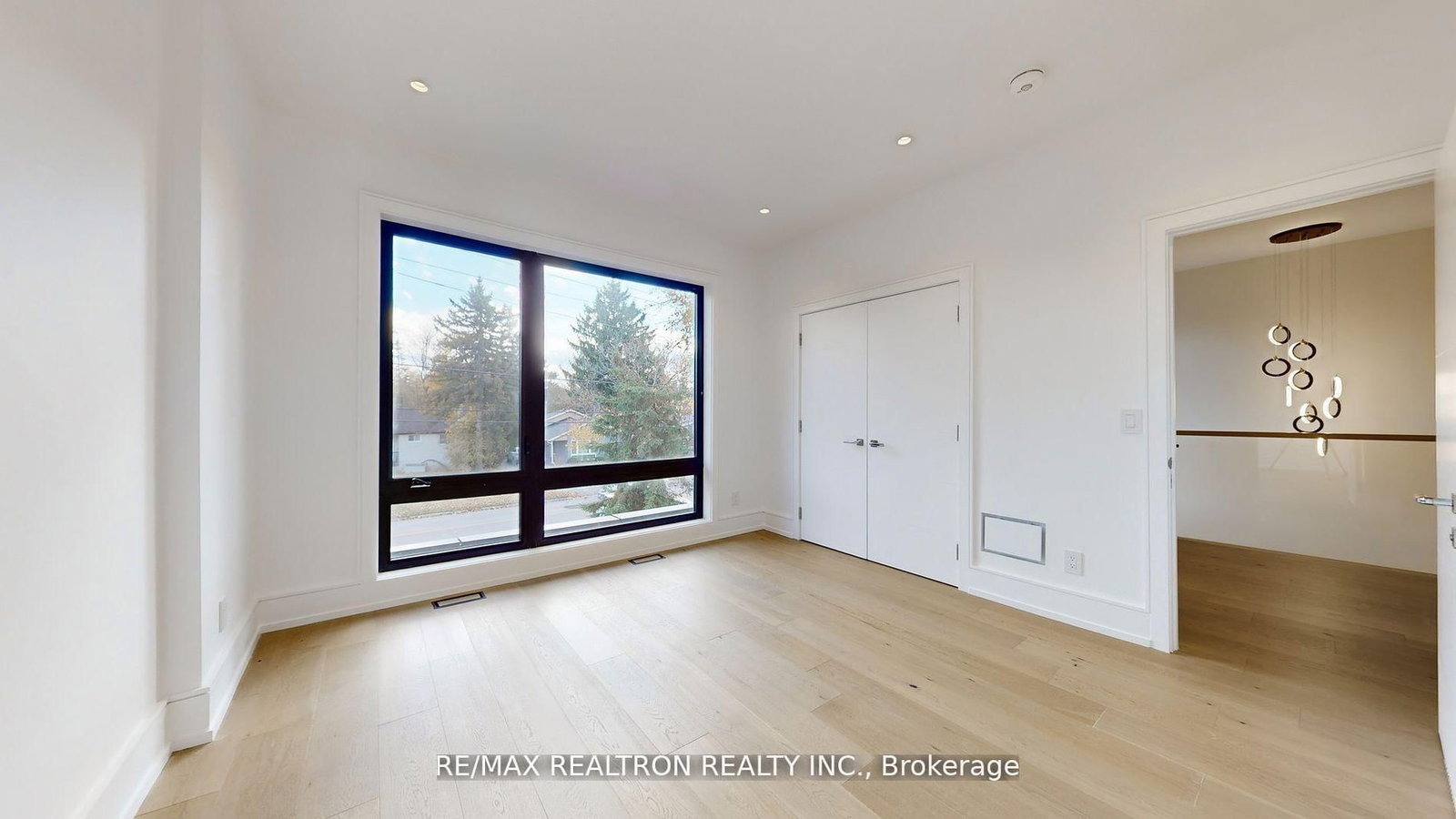 84 Murray Drive • Aurora, ON photo 27