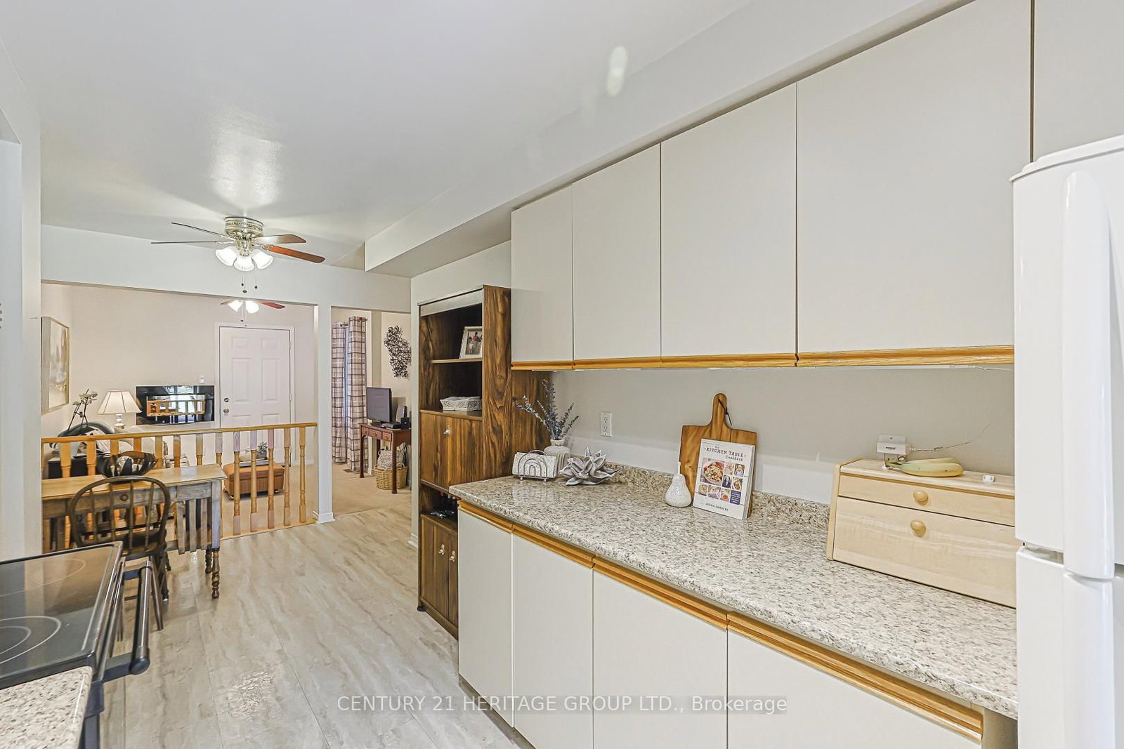 707 Caradonna Crescent • Newmarket, ON photo 18