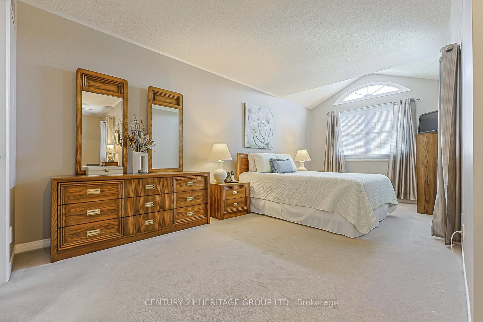 707 Caradonna Crescent • Newmarket, ON photo 23