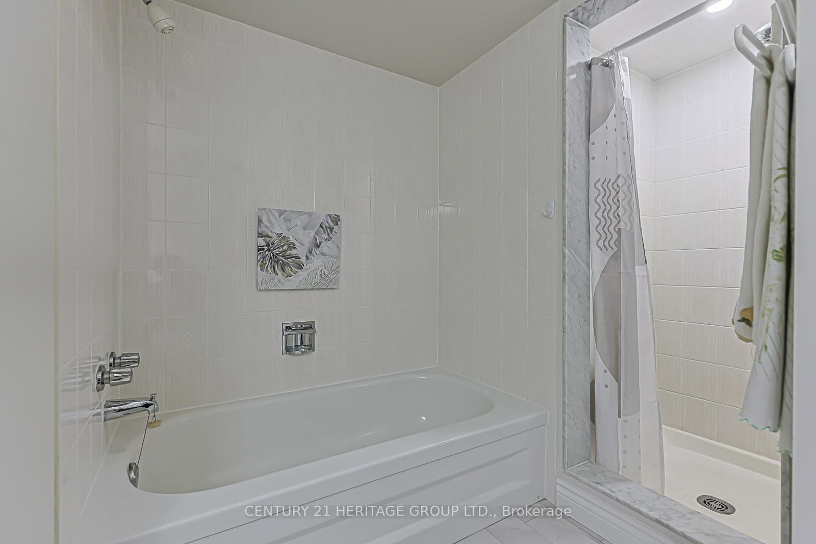 707 Caradonna Crescent • Newmarket, ON photo 29
