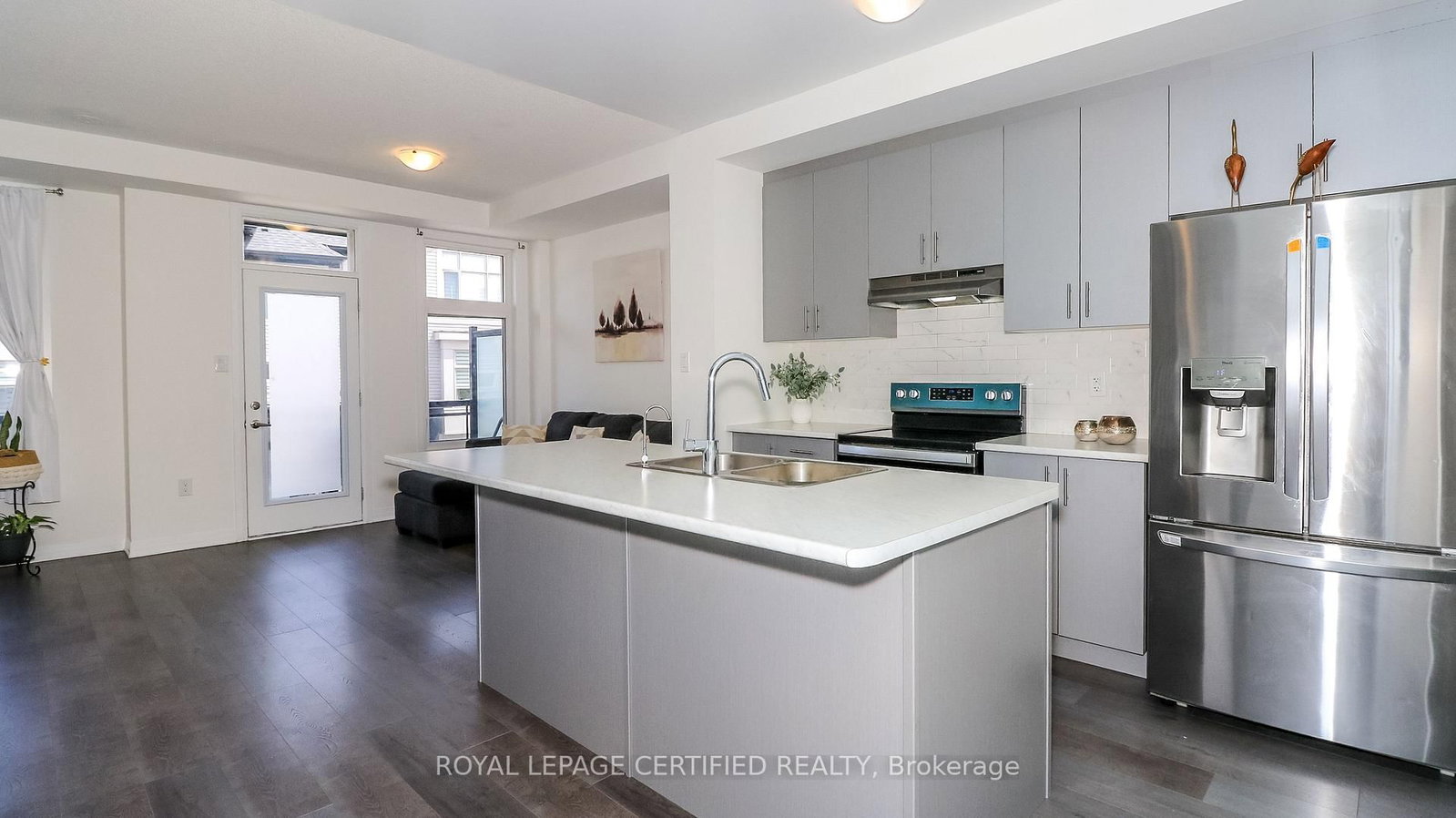 5 Hughes Lane • New Tecumseth, ON photo 9