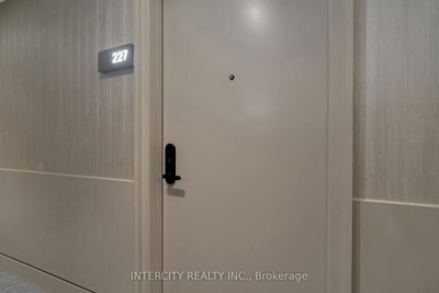 2075 King Road • #227 • King, ON photo 8