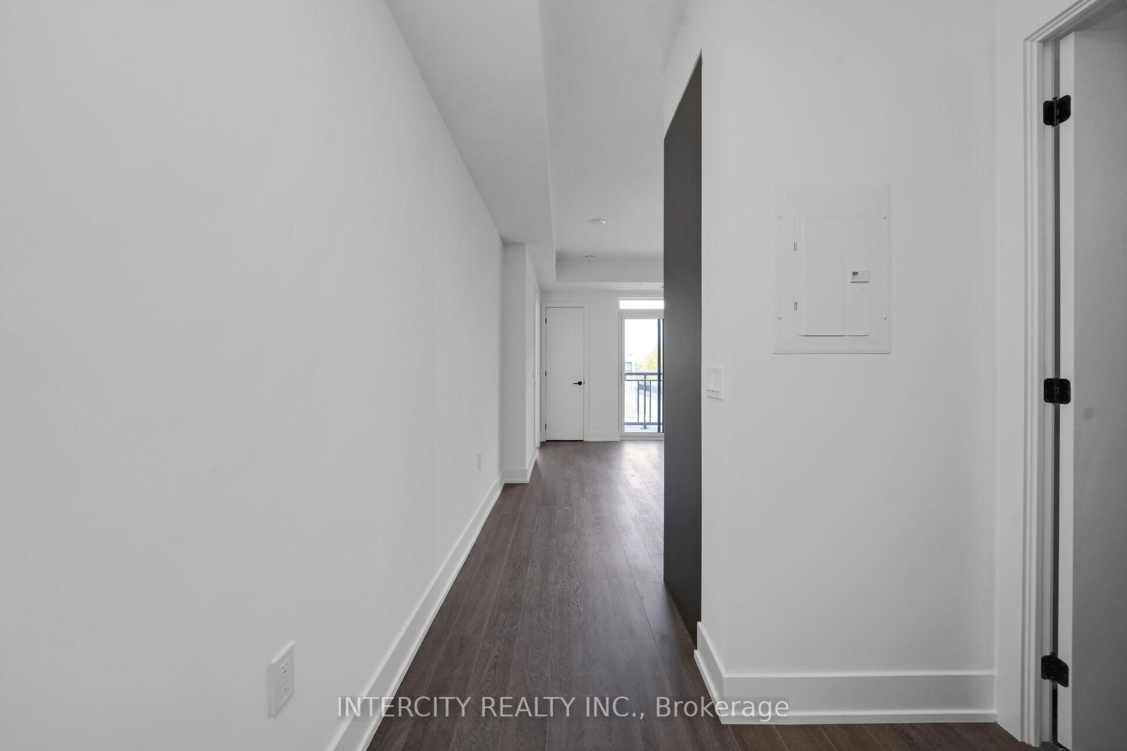 2075 King Road • #215 • King, ON photo 10