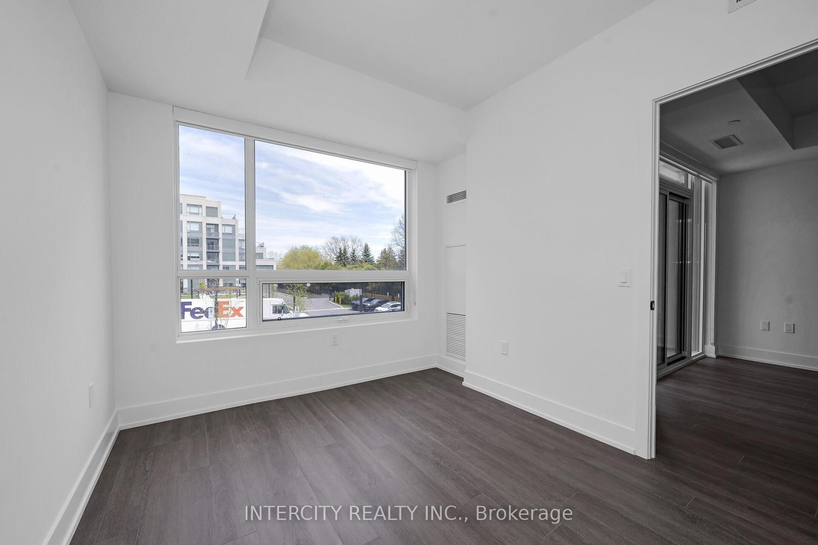 2075 King Road • #215 • King, ON photo 19