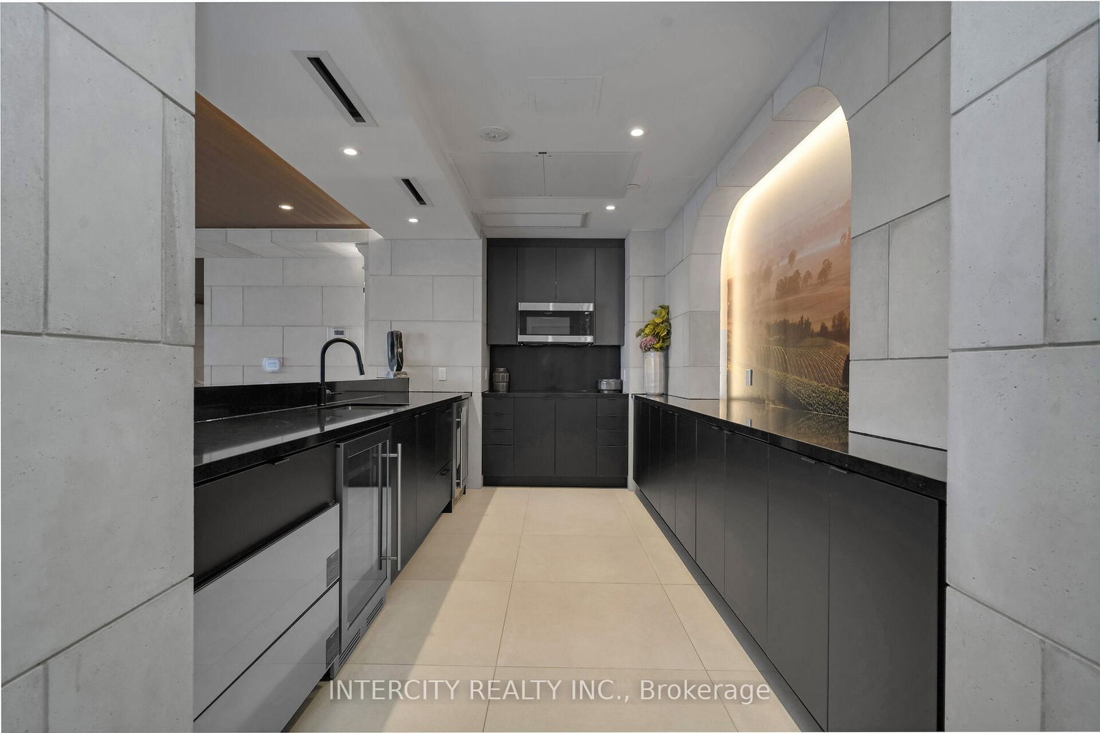 2075 King Road • #316 • King, ON photo 31