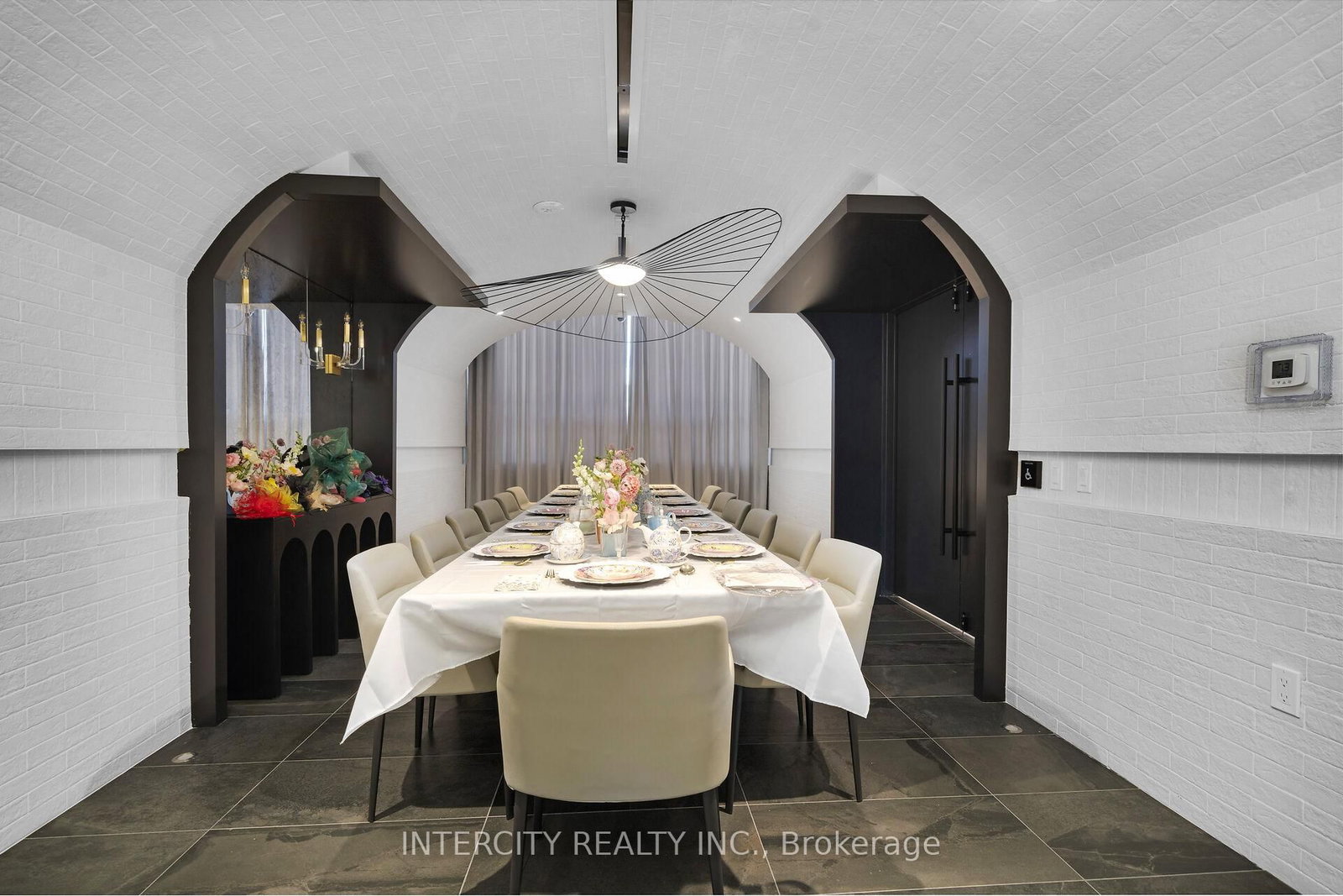 2075 King Road • #316 • King, ON photo 32