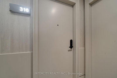 2075 King Road • #316 • King, ON photo 8