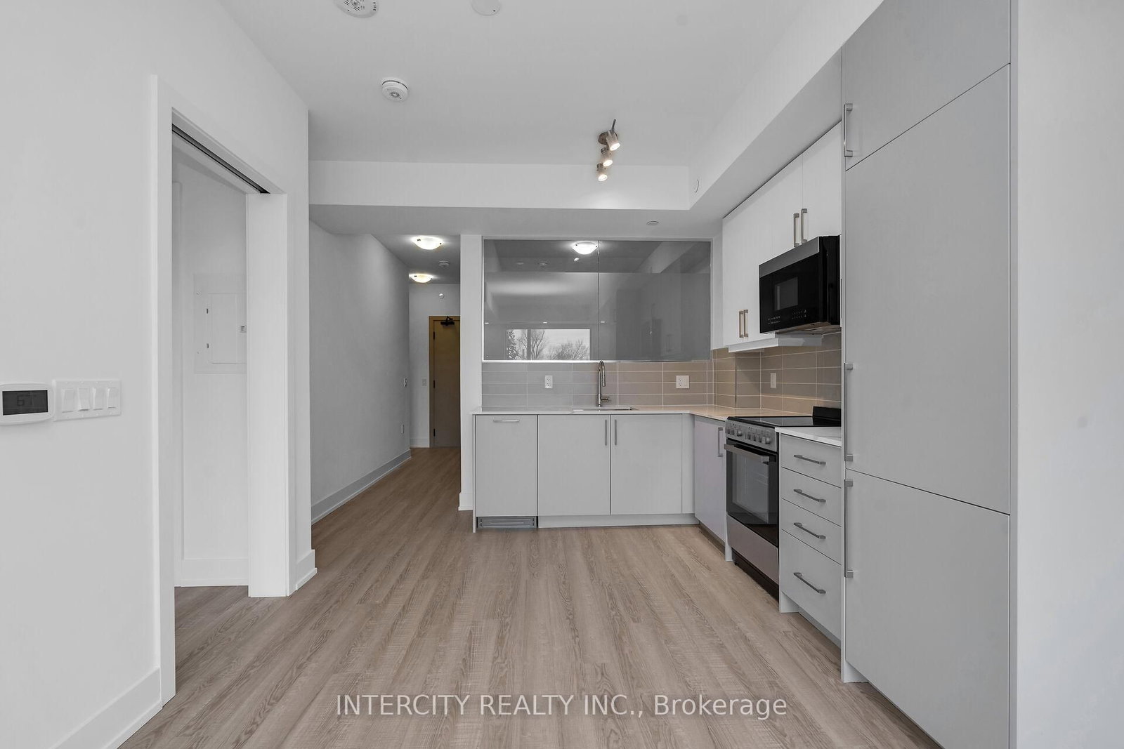 2075 King Road • #326 • King, ON photo 15