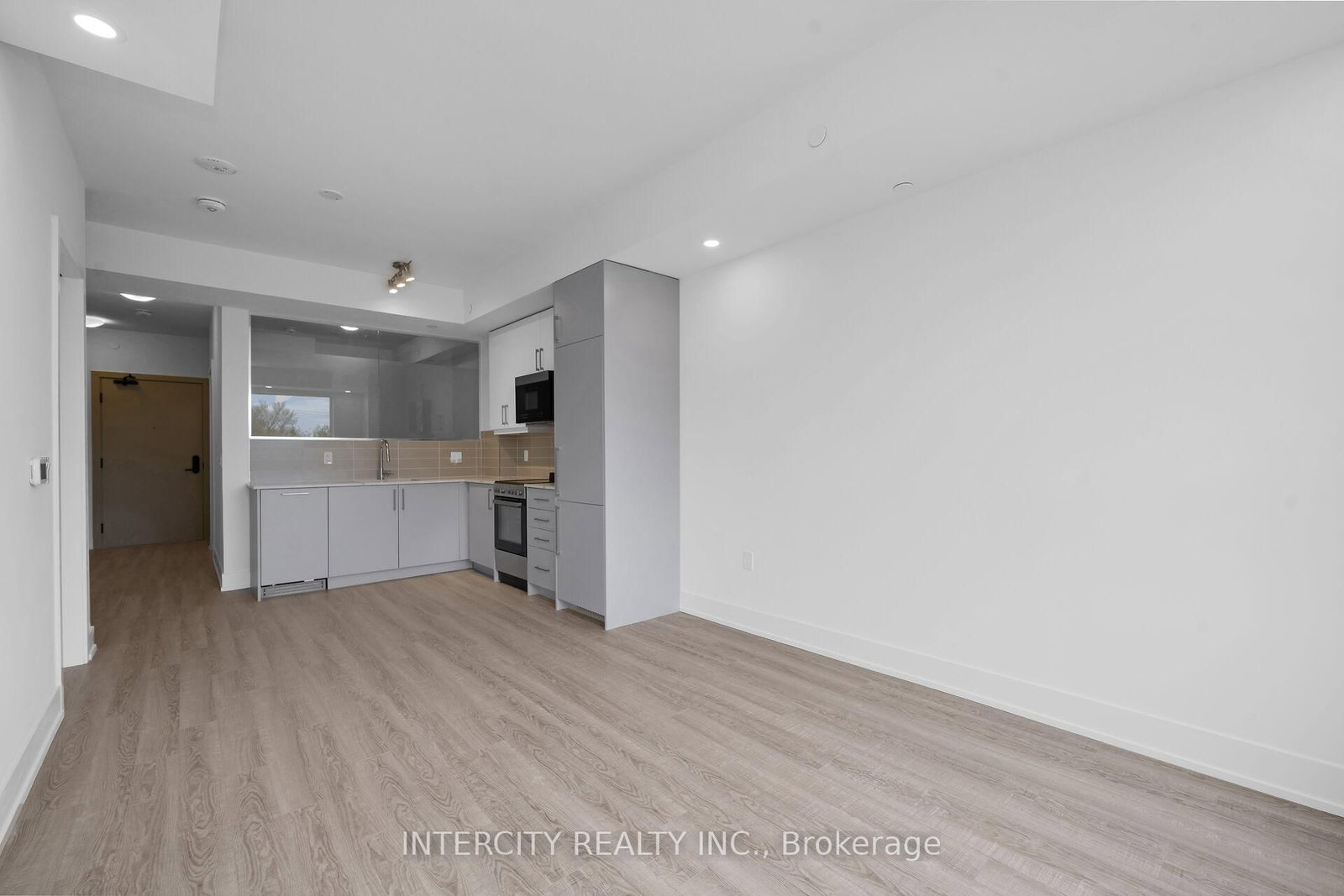 2075 King Road • #326 • King, ON photo 19