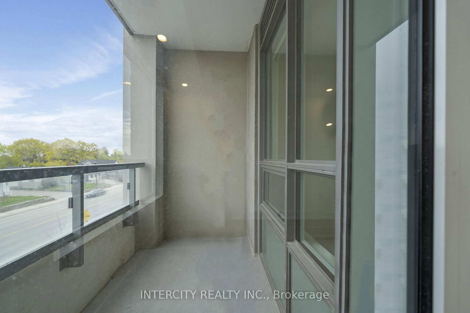 2075 King Road • #326 • King, ON photo 29