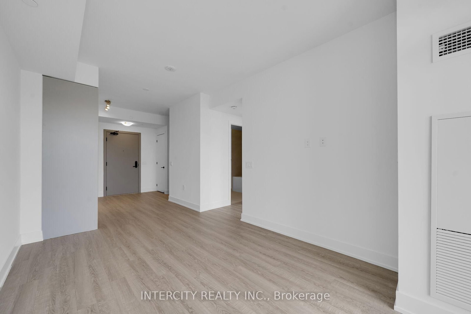 2075 King Road • #431 • King, ON photo 20