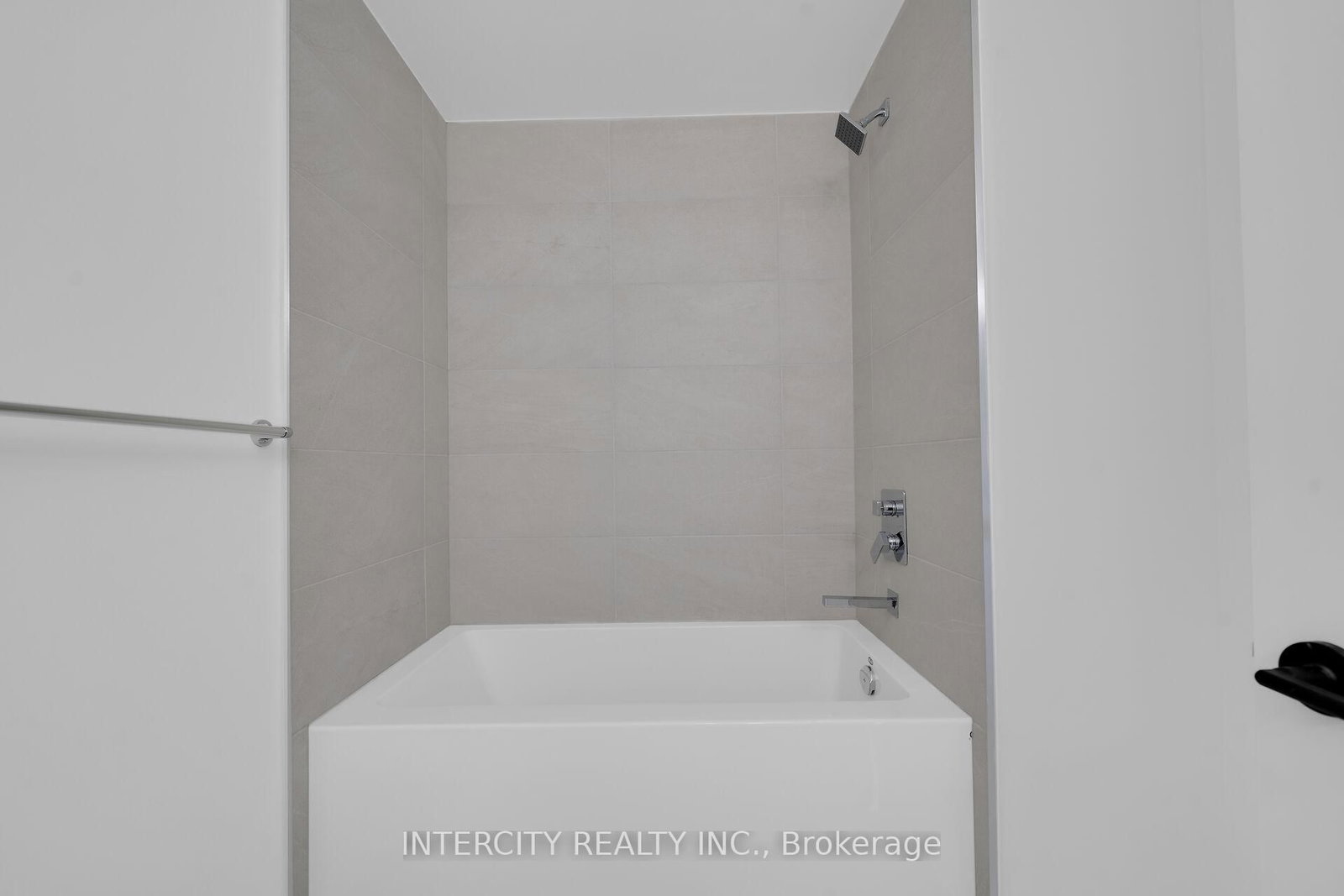 2075 King Road • #431 • King, ON photo 26