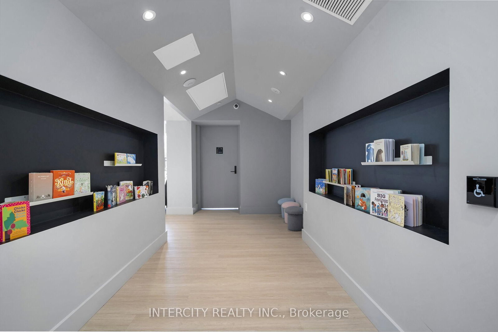 2075 King Road • #431 • King, ON photo 36