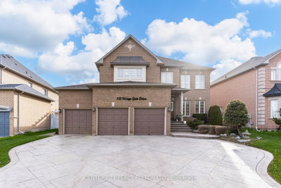 6-bed Detached House · 118 Village Gate Dr