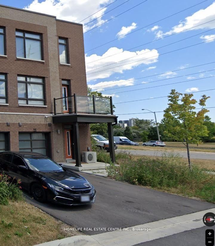 21 Beliveau Street • Vaughan, ON photo 1