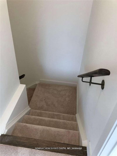 21 Beliveau Street • Vaughan, ON photo 8