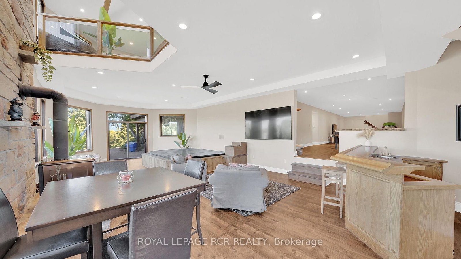 15735 Highway 27 • King, ON photo 33