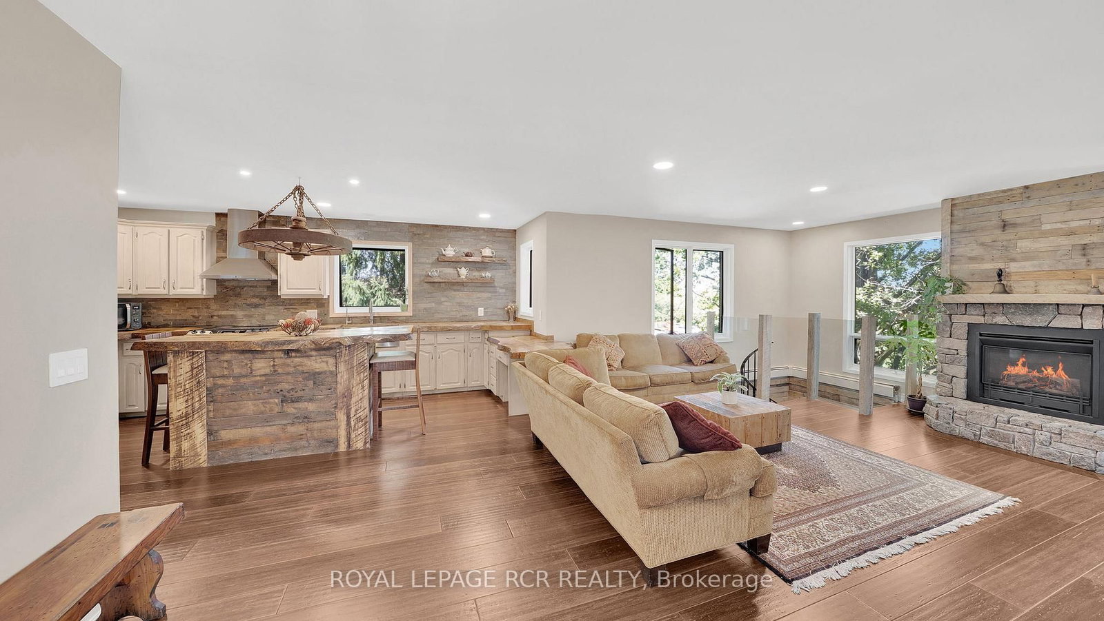 15735 Highway 27 • King, ON photo 43