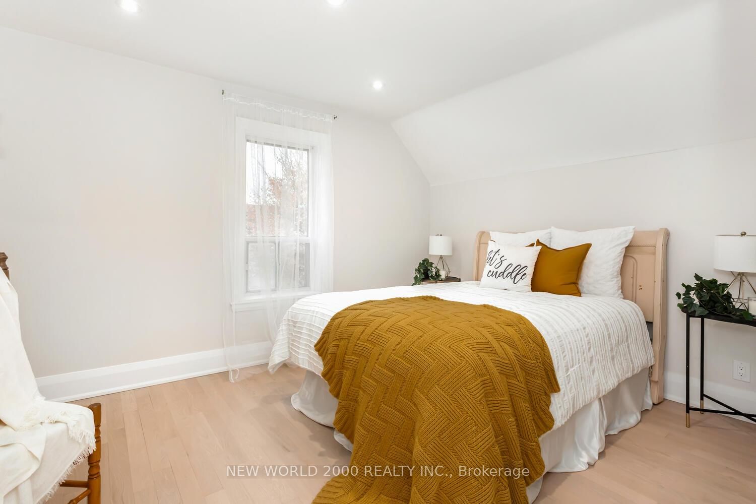 8071 Kipling Ave, Vaughan, view 26
