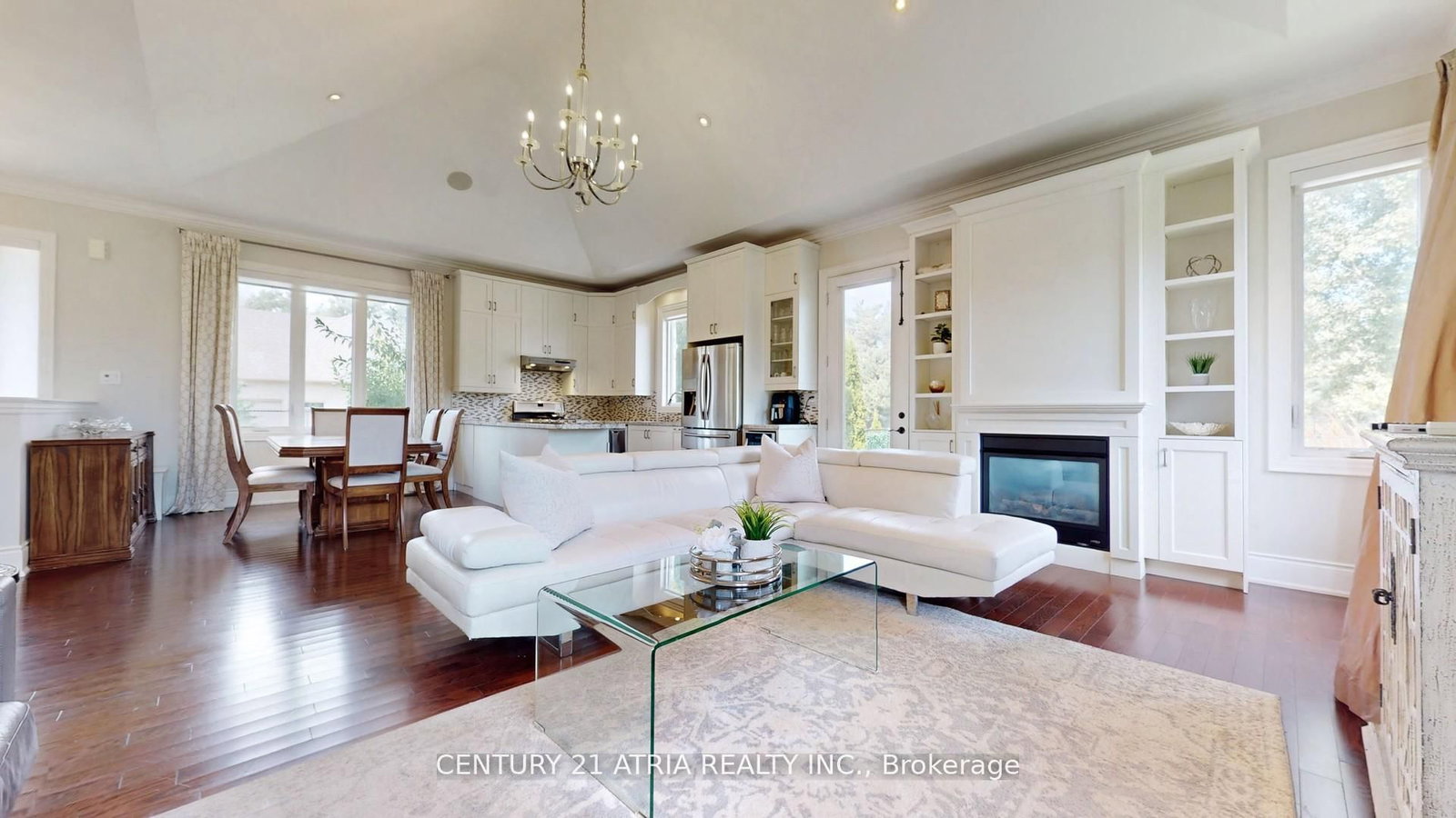 111 Lake Woods Drive • Whitchurch-Stouffville, ON photo 17