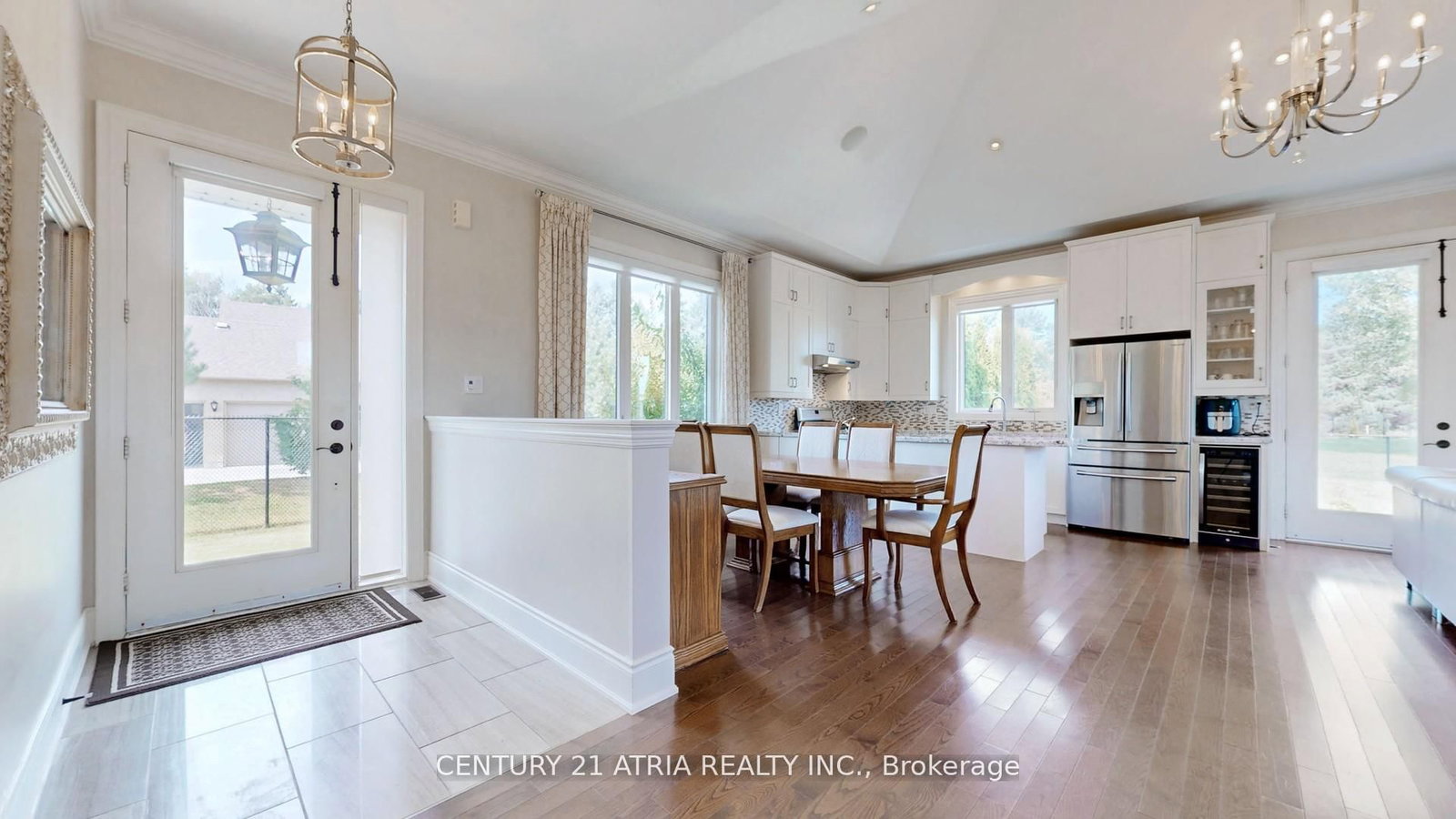 111 Lake Woods Drive • Whitchurch-Stouffville, ON photo 20