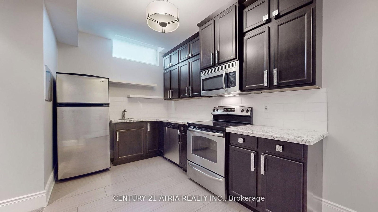 111 Lake Woods Drive • Whitchurch-Stouffville, ON photo 57