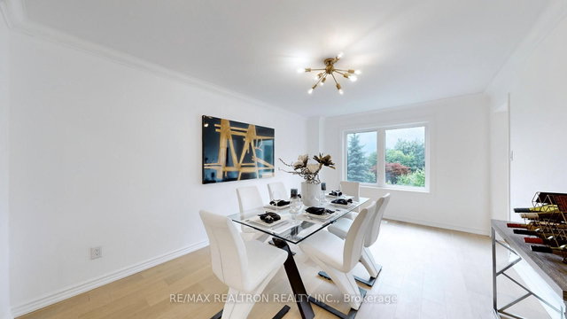 54 Central Park Drive