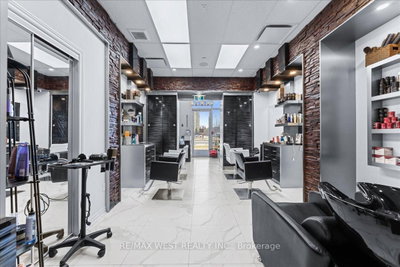 Unit A8 — 9610 Yonge st Street — photo 3